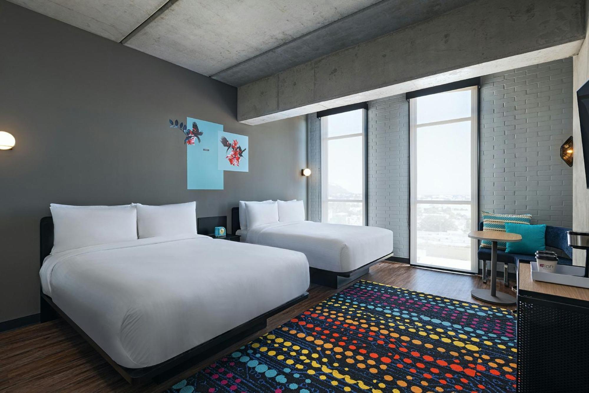 Aloft Guadalajara Sur Hotell Santa Anita  Exteriör bild
