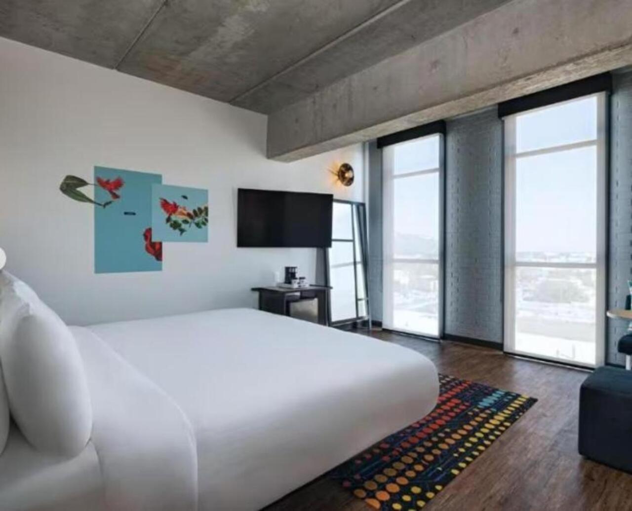 Aloft Guadalajara Sur Hotell Santa Anita  Exteriör bild