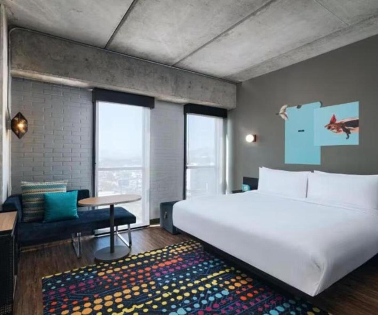 Aloft Guadalajara Sur Hotell Santa Anita  Exteriör bild